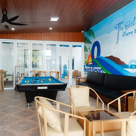 Q Beach Resort Cabangan Exterior photo